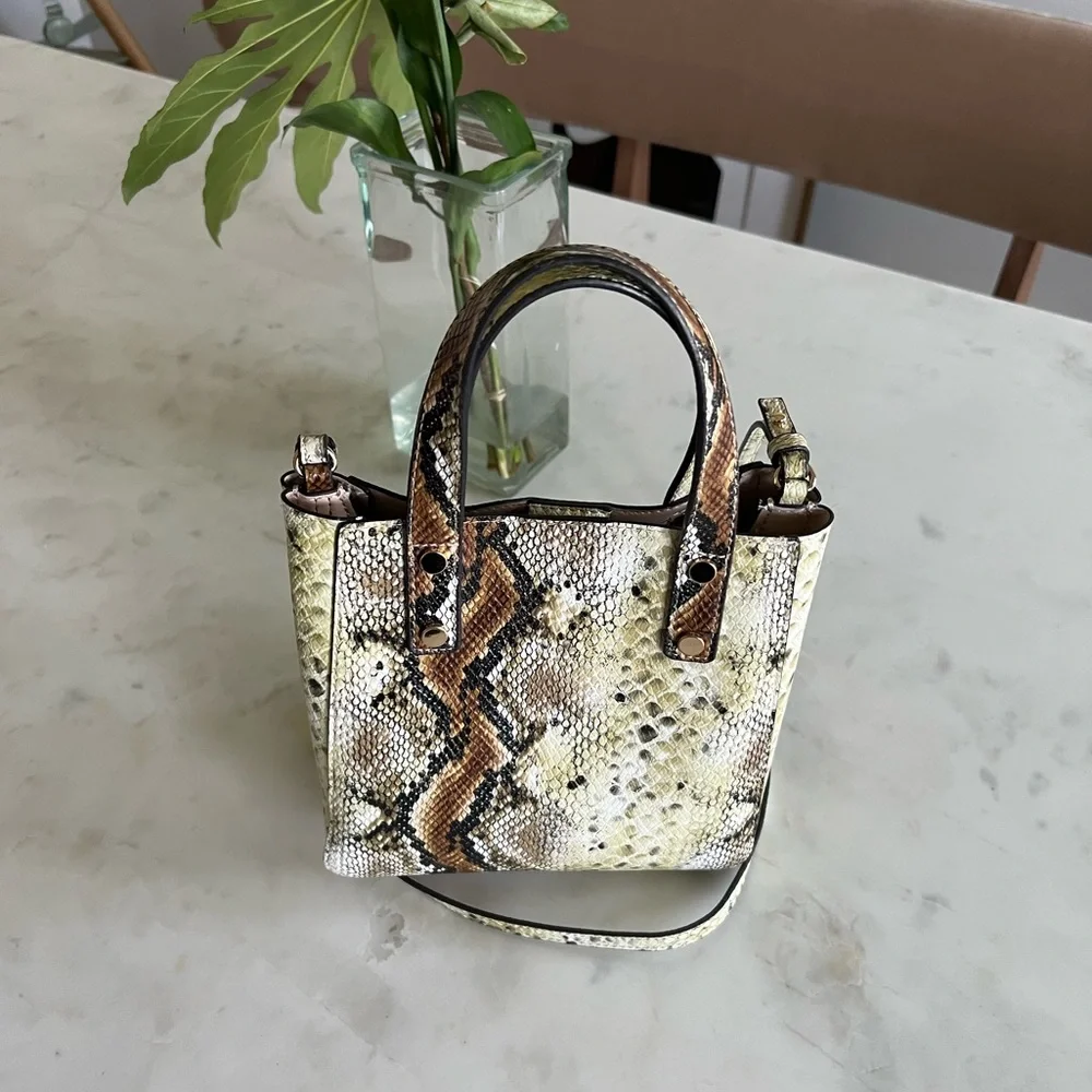 Yellow python purse - Picture 1 of 3